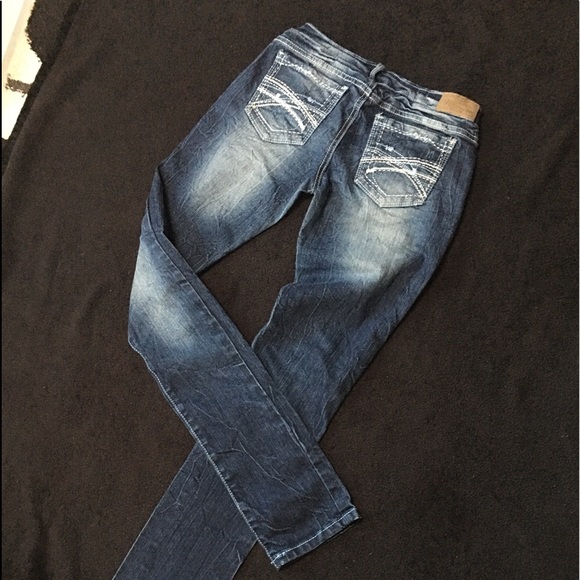 Premiere Blue Jeans - Picture 5 of 10